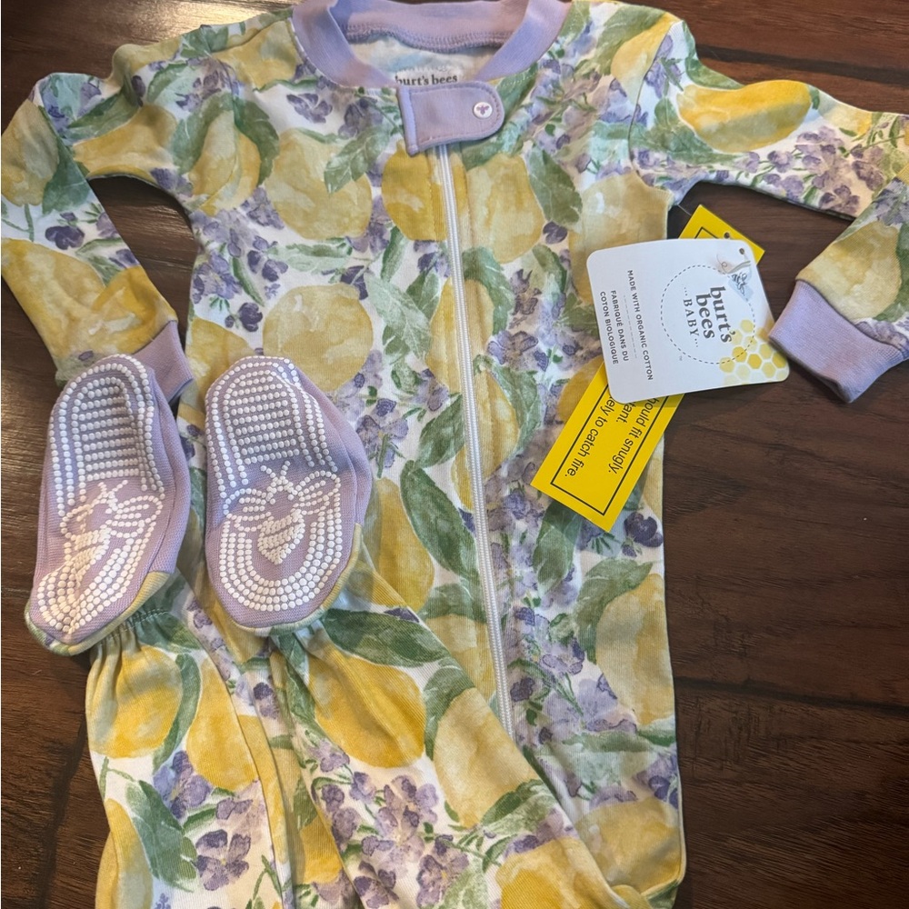 Burt's Bees Baby Lemon floral sleeper new with tags